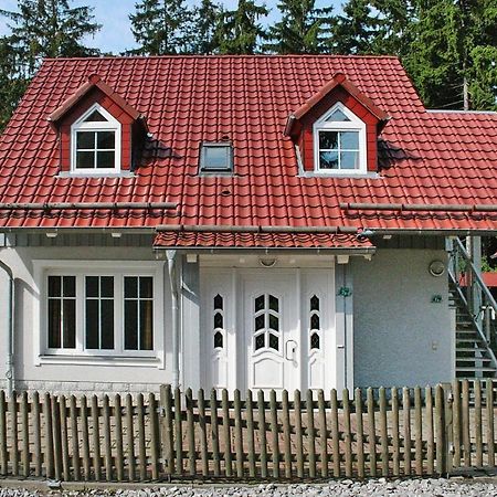 Ferienhaeuser Im Tannenpark, 塔内 外观 照片