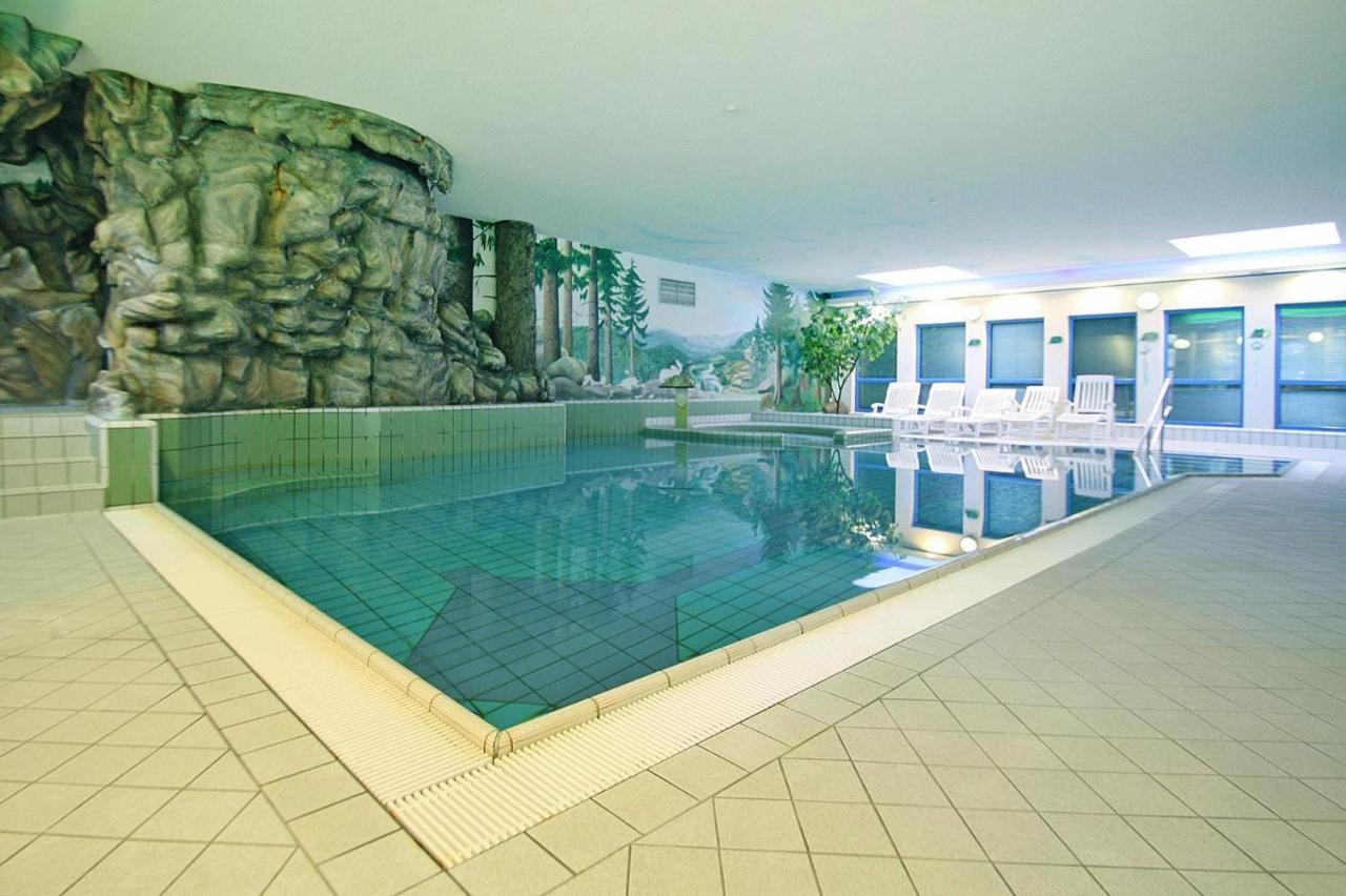 Ferienhaeuser Im Tannenpark, 塔内 外观 照片